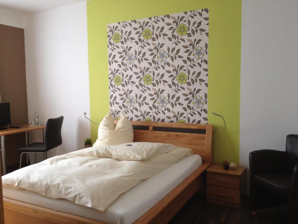 Landhotel Zur Alten Kaserne Ebern Номер фото