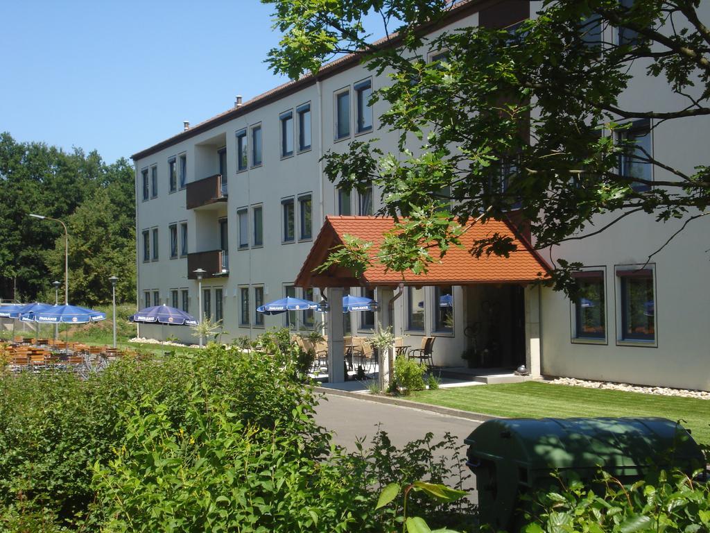 Landhotel Zur Alten Kaserne Ebern Екстер'єр фото