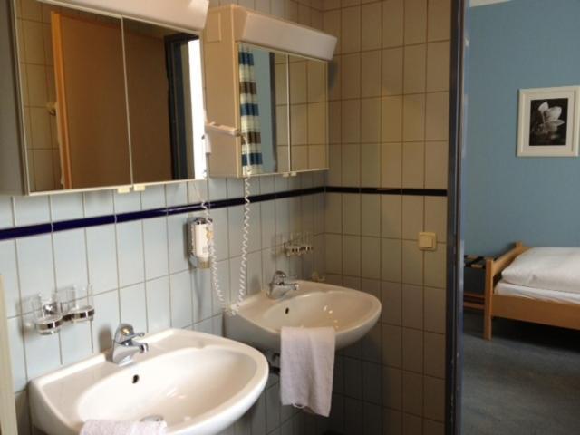Landhotel Zur Alten Kaserne Ebern Екстер'єр фото