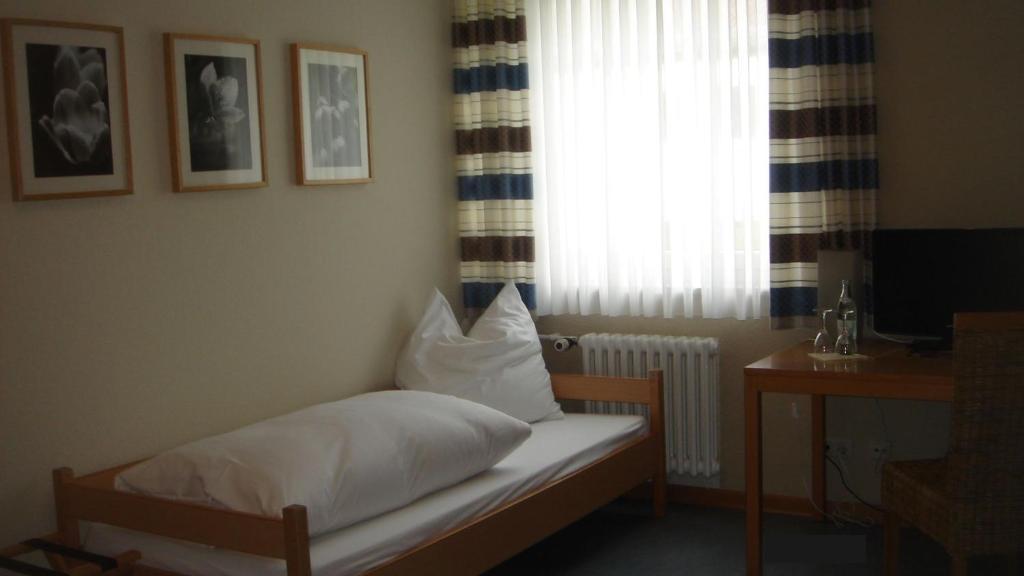 Landhotel Zur Alten Kaserne Ebern Екстер'єр фото